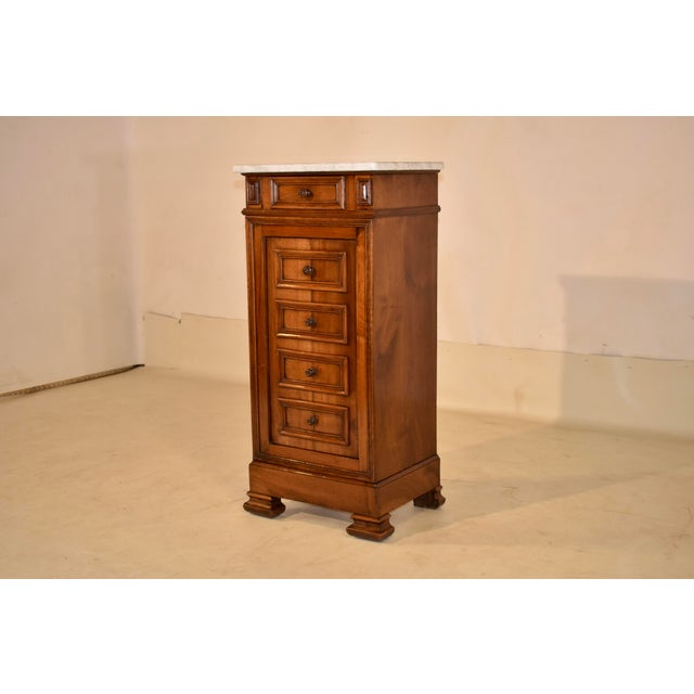 19th Century French Walnut Bedside Cabinet For Sale In Greensboro - Image 6 of 10