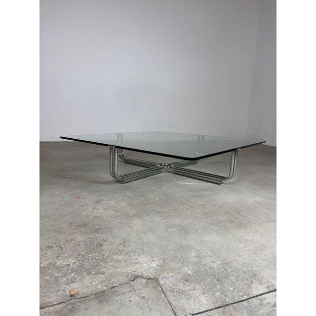 1970s Vintage Coffee Table in Glass and Metal by Gianfranco Frattini for Cassina, 1970s For Sale - Image 5 of 10