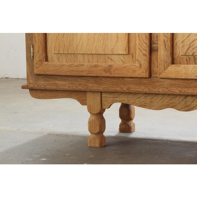 Danish Oak Cabinet in the style of Henning Kjærnulf, 1970s For Sale - Image 4 of 18