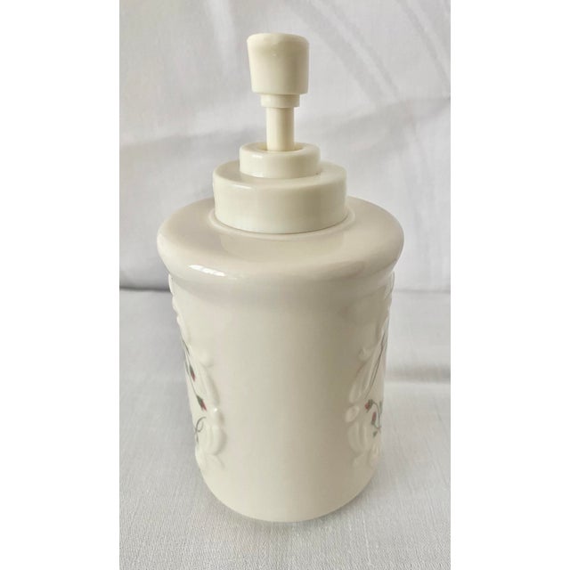 Ceramic Late 20th Century Lenox Rose Manor Porcelain Soap/Lotion Dispenser Pump Bottle Excellent Condition. For Sale - Image 7 of 10