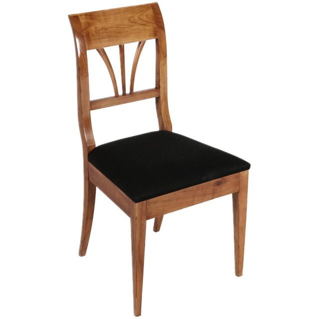 Antique Biedermeier Chairs in Cherry Wood, 1820, Set of 4 For Sale - Image 6 of 18