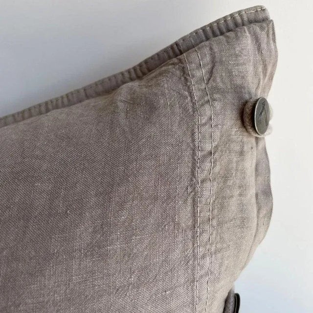 French Linen Lumbar Pillow Cover With Decorative Button Closure For Sale - Image 4 of 9