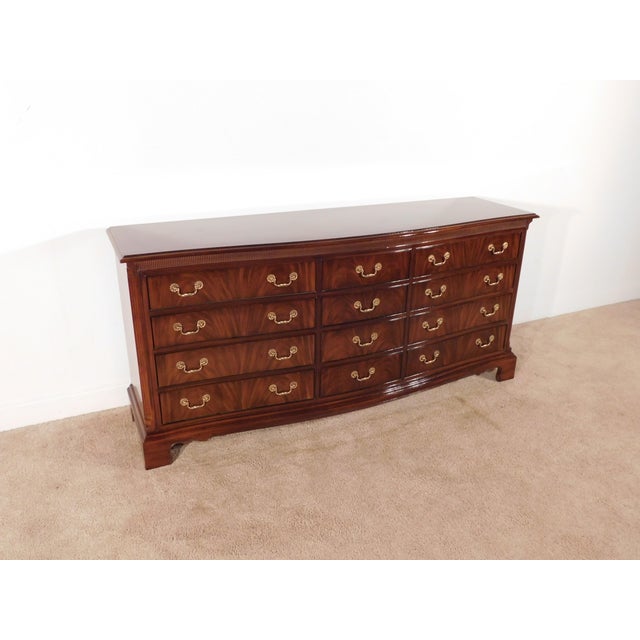 Drexel Heritage Drexel Flame Mahogany Serpentine 12-Drawer Chippendale Chest Dresser For Sale - Image 4 of 17