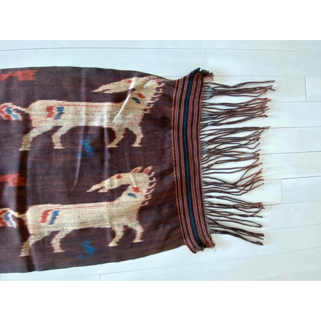 Early 20th Century Super Rare Long Ikat From Sumba For Sale - Image 5 of 18