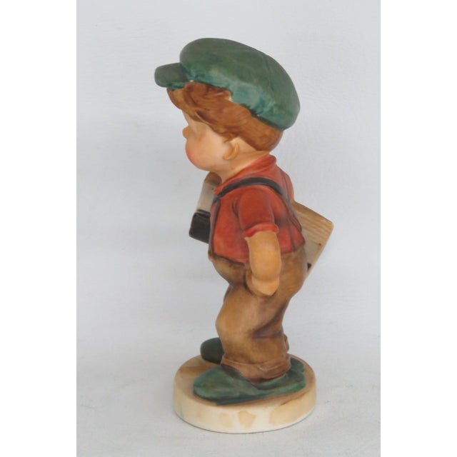 Mid 20th Century Erich Stauffer the News Boy No 3008b Mid Century Modern Ceramic Figurine 5079b For Sale - Image 5 of 11