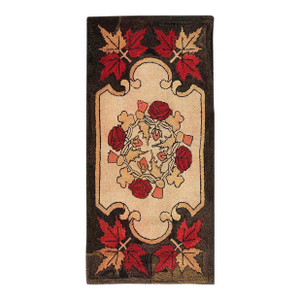 Wonderful Beige Color With Delicate Florid Design Antique American Hooked Rug