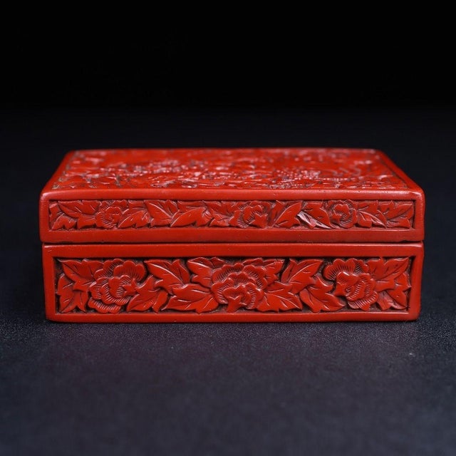 Traditional Carved Cinnabar Lacquer Box With Floral and Bird Motifs For Sale - Image 3 of 9