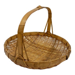 Vintage Round Scorched Rattan Wicker Handled Basket Tray For Sale