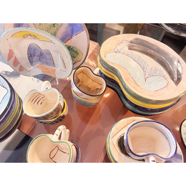 Postmodern 1980s Loughran Unique Abstract 43 Piece Ceramic Dinner Set, Kidney Shaped For Sale - Image 3 of 18