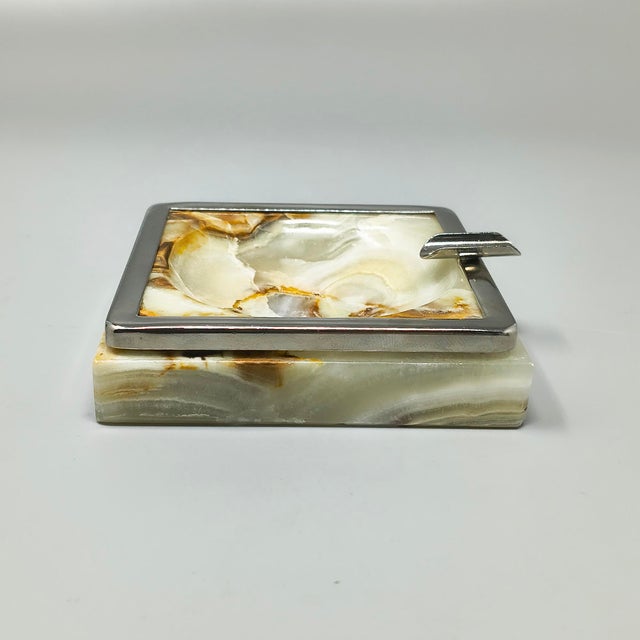 Mid-Century Modern Italian Onyx Smoking Set with Table Lighter & Ashtray, 1960s, Set of 2 For Sale - Image 6 of 8