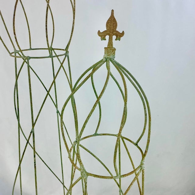 Metal 1940s Vintage French Neoclassical Iron Fluer De Lis Monumental Topiary Frames - Set of 3 For Sale - Image 7 of 18