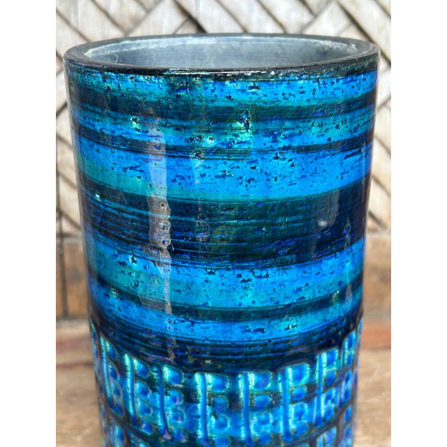 1960s Italian Bitossi Rimini Blue Ceramic Vase, 1960s, Designer Aldo Londi For Sale - Image 5 of 13