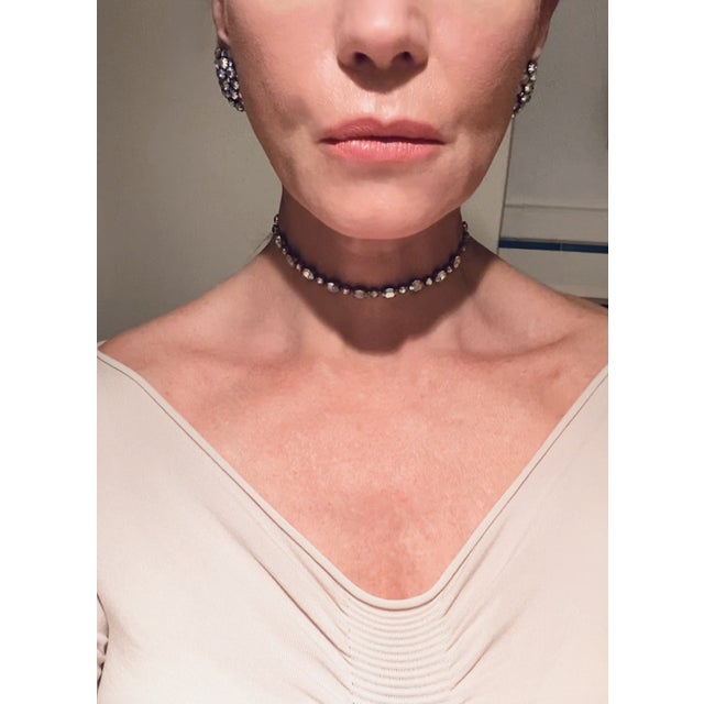 Hollywood Regency Choker Necklace Iridescent Rhinestones, Circa Early-20th Century For Sale - Image 3 of 13