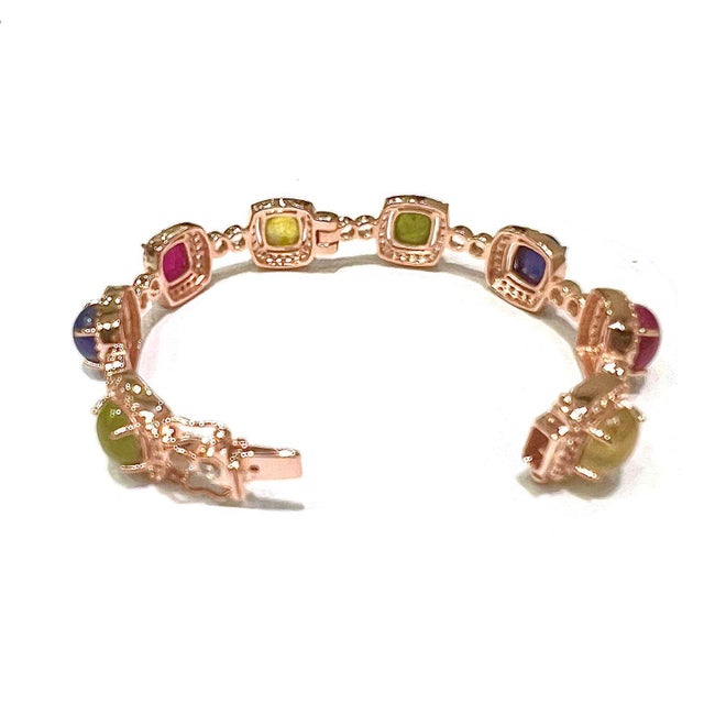 Bochic “Capri” Vintage Ruby & Multi Sapphire Cuff Set In 18K Gold & Silver For Sale - Image 4 of 9