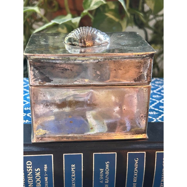 Hollywood Regency Vintage Silverplate Over Copper Trinket Box With Scallop Shell Finial For Sale - Image 3 of 7
