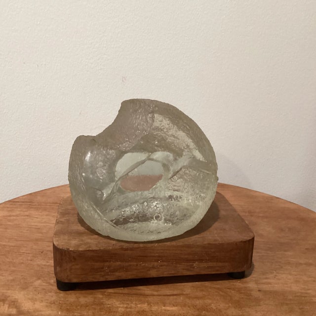 Mid Century Birds in Flight " Clear Lucite Acrylic Sculpture by J. Pelt Engraved on Wood Base For Sale - Image 13 of 13