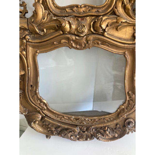 French Louis XV Gilt Carved Wood Wall Shelf With Porcelain Stands For Sale - Image 9 of 11