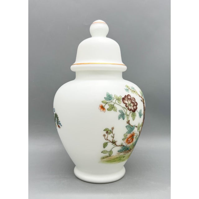 Chinoiserie Vintage Italian White & Gold Chinoiserie Lidded Jar – Norleans - Chinoiserie, Hollywood Regency, Traditional For Sale - Image 3 of 13