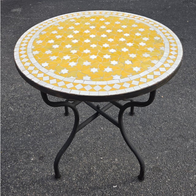 Moroccan 32" Handcrafted Yellow and White Rafraf Moroccan Mosaic Table For Sale - Image 3 of 7