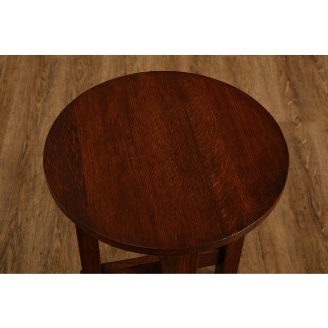 Mission Arts And Crafts Style Round Oak Lamp Table For Sale - Image 3 of 18