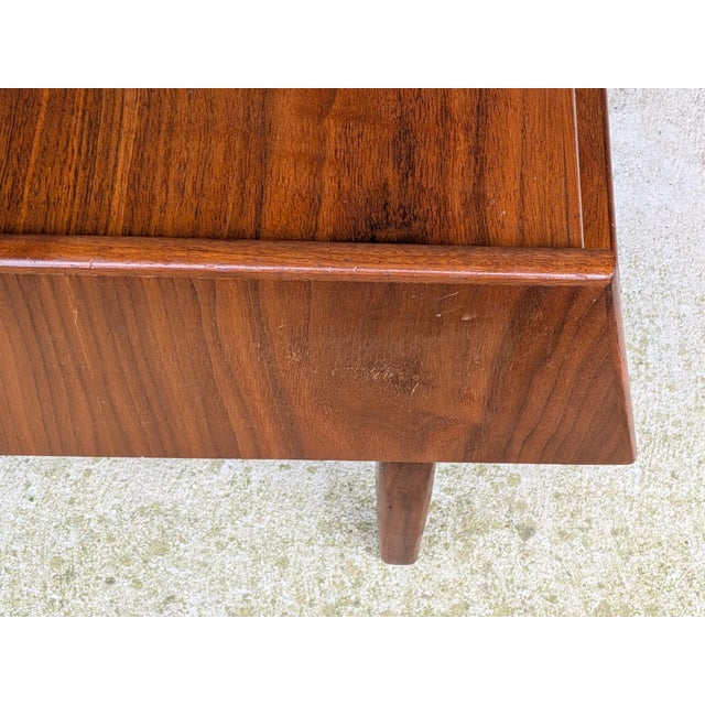 Kipp Stewart for Drexel Declaration Mid Century 2-Tier Nightstand. For Sale - Image 4 of 13