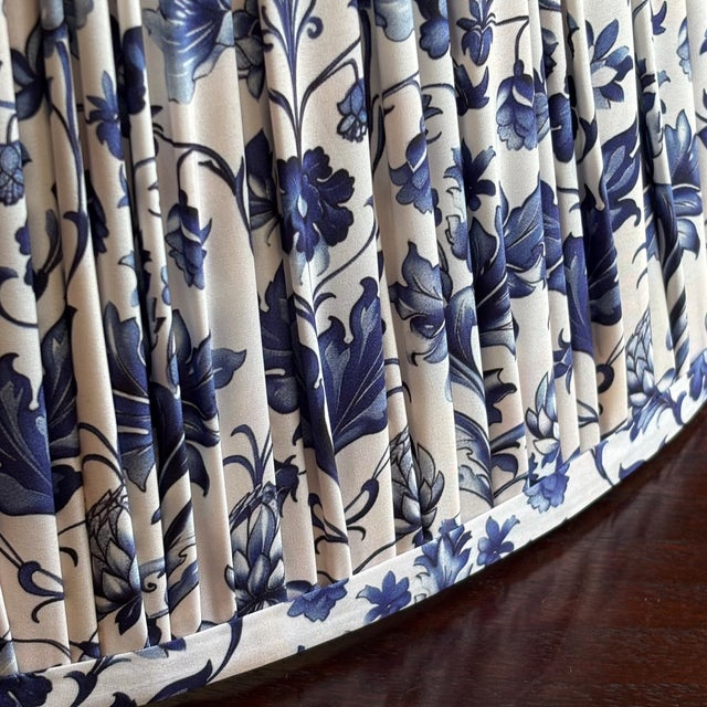 Vintage Blue and White Jacobean Style Floral Pleated Lampshade For Sale - Image 13 of 17