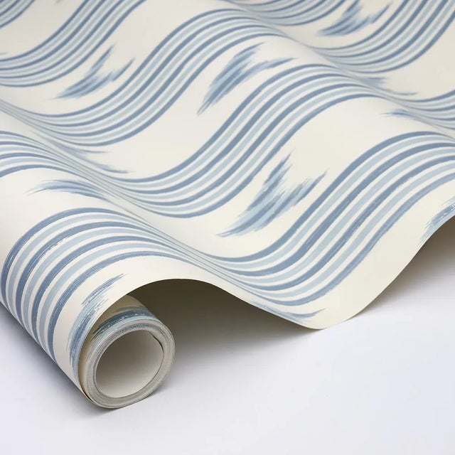 Contemporary Sample - Schumacher x Mark D. Sikes Santa Barbara Ikat Wallpaper in China Blue For Sale - Image 3 of 5