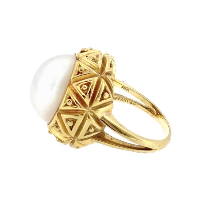 Etruscan Revival Vintage Tiffany & Co. 18k Mabe Pearl Ring, Circa 1980's For Sale - Image 3 of 8