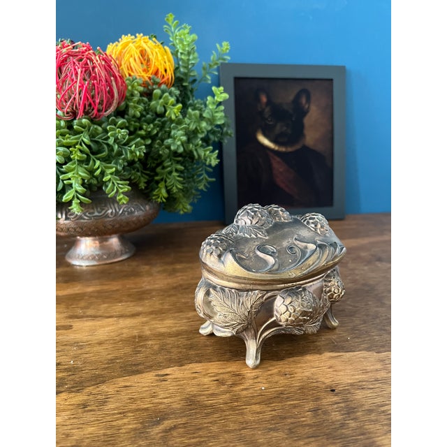 1910s Art Nouveau Ornate Footed Metal Trinket Box For Sale - Image 18 of 18