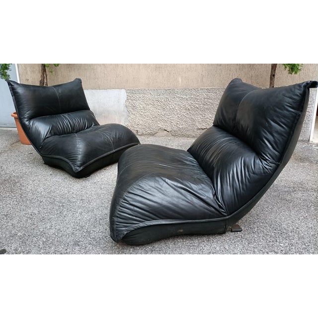 Zinzolo Armchairs in Black Leather by Vittorio Varo for Plan, 1970s, Set of 2 For Sale - Image 6 of 6
