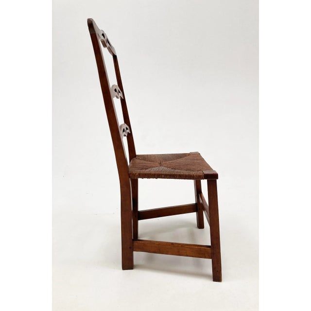 1700's Chippendale Style Country Ladder Ribbon-Back Maple Dining Side Chairs, Pair For Sale - Image 4 of 12