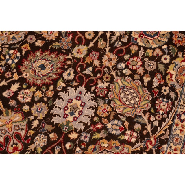 Boho Chic 1990's Pak-Persian Brown/Taupe Wool Rug - 5'11'' X 9'2'' For Sale In New York - Image 6 of 9
