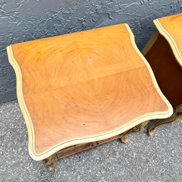 Brown Vintage French Provincial Style Burl Wood Bombe Nightstands - A Pair For Sale - Image 8 of 12