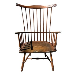 18thc New England Extended Arm Comb Back Windsor Birdcage For Sale