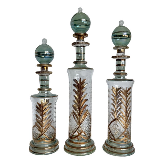 Vintage Set of 3 Hand-Blown Glass Perfume Apothecary Bottles and Stoppers For Sale