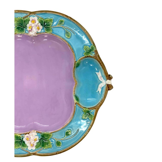 American George Jones Majolica 'Strawberry Tray' With Cream & Sugar Wells, English, 1873 For Sale - Image 3 of 7