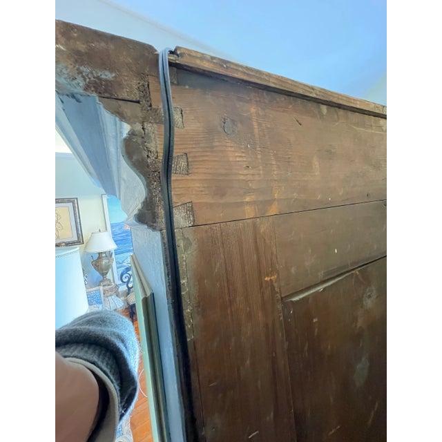 French Painted Display Cabinet For Sale - Image 4 of 12