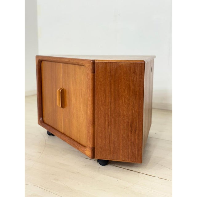 Vintage Teak Chest of Drawers from Dyrlund, 1960s For Sale - Image 6 of 11