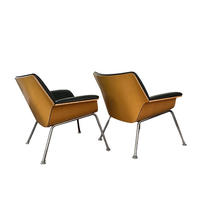 アート・デザイン・音楽 HERMAN MILLER LOUNGECHAIRS