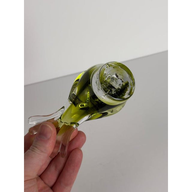 Glass Chartreuse Green Murano Glass Dove Sculpture from Seguso Vetri Darte, 1960s For Sale - Image 7 of 10