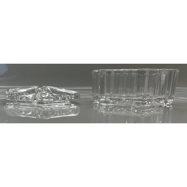 Early 21st Century Glass Snowflake Design Covered Dish/Décor For Sale - Image 4 of 6