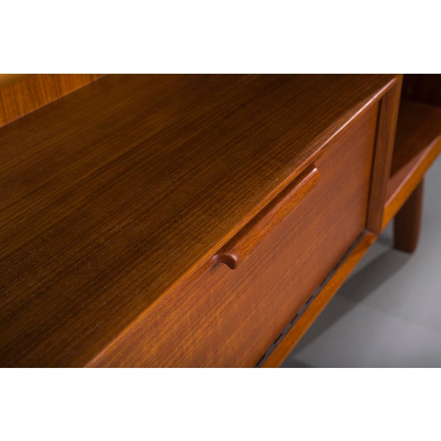 Teak Model 75 Desk from Omann Jun Møbelfabrik, 1960s For Sale - Image 12 of 18