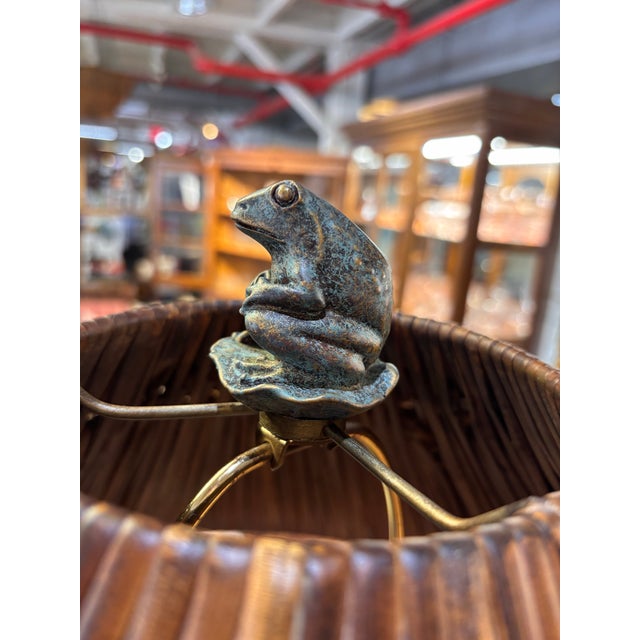 1990s Japanese Sculptural Nature-Inspired Table Lamp With Ribbed Bamboo Shade, Dragonfly and Frog Finial For Sale - Image 11 of 11