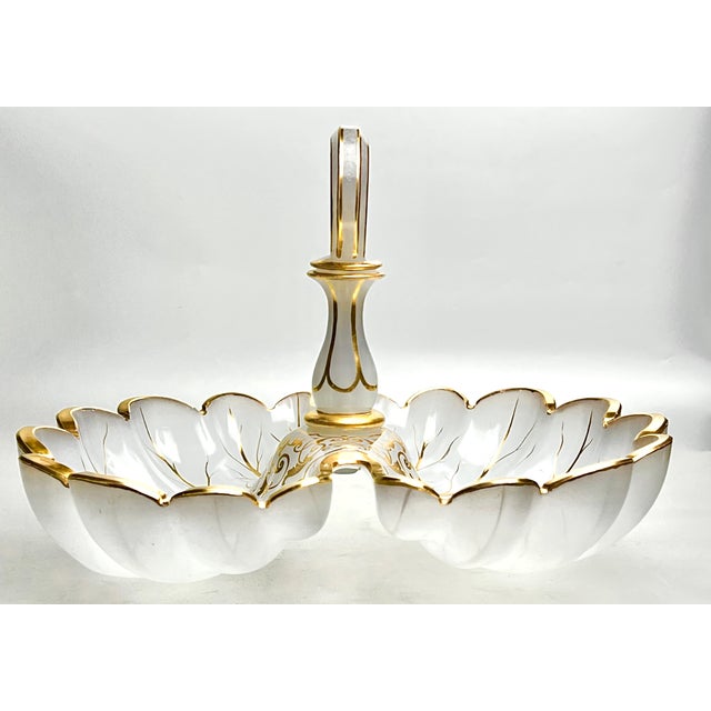 19th Century French Gilded Opalescent White Glass Fruit Bowl For Sale In Los Angeles - Image 6 of 7