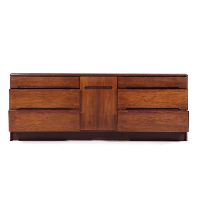 Westnofa Style Mid Century Danish Rosewood Lowboy Dresser For Sale In Chicago - Image 6 of 11