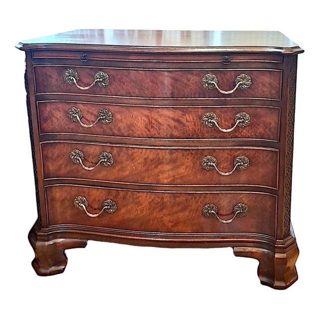 Antique George III-style Chest of Drawers For Sale