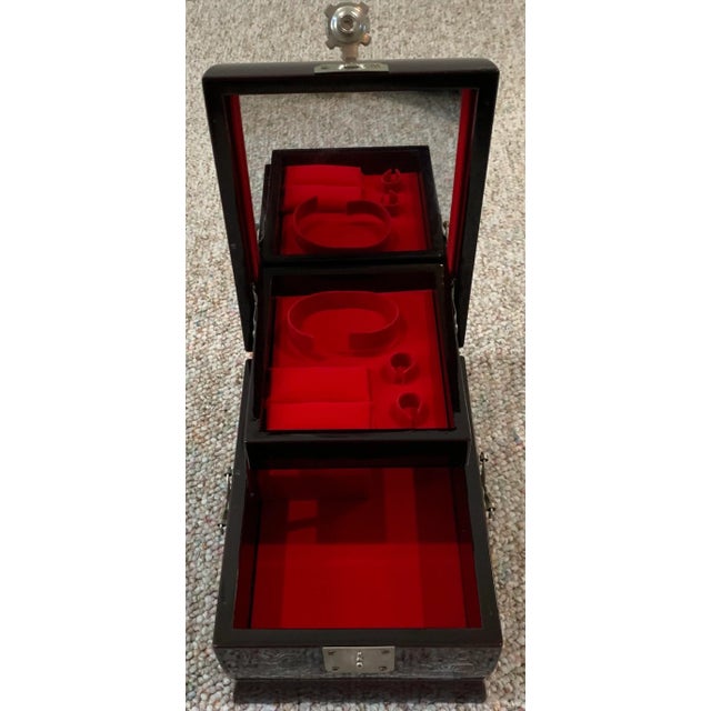 Asian Late 20th Century Korean Black Lacquer Jewelry Box For Sale - Image 3 of 9