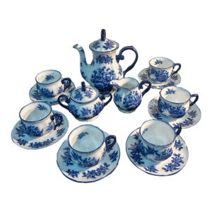 1960s English Traditional Flow Blue Ironstone Tea Set 9 Pcs