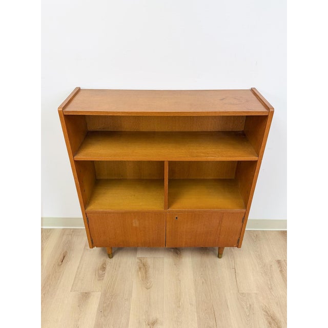Wood MCM Bookshelf Storage Cabinet Combo Vintage Mid-Century Modern Wood Bookshelf For Sale - Image 7 of 10