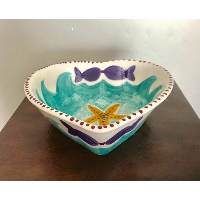 Nautical Starfish Heart Shaped Nautical Hand Painted Ceramic Serving Bowl - Signed and Dated 1999 For Sale - Image 3 of 5